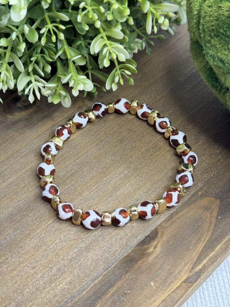 DZI Caramel Brown and White Stones