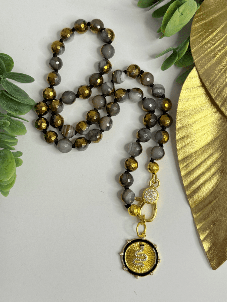 Plated Agate with Snake Charm