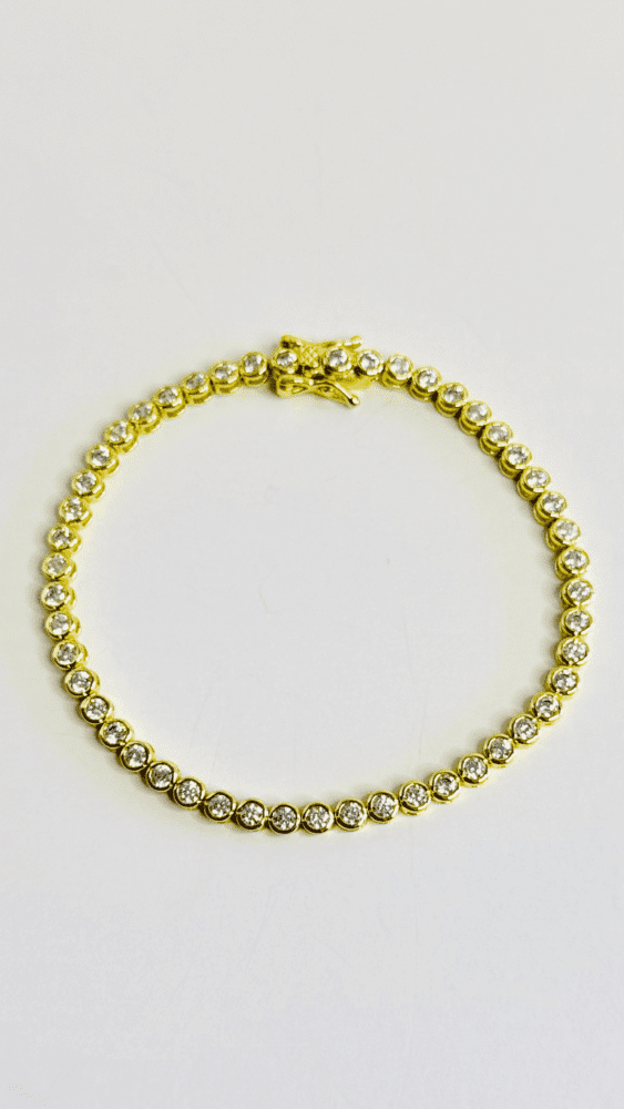 Round Bezel Bracelet